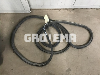 Кабіна й інтер'єр LIEBHERR