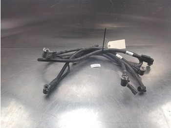 Двигун та запчастини LIEBHERR