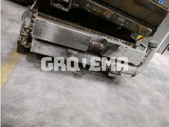 Радіатор LIEBHERR