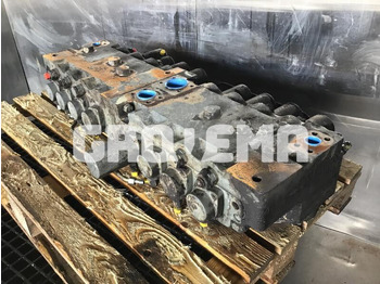 Гідравліка LIEBHERR