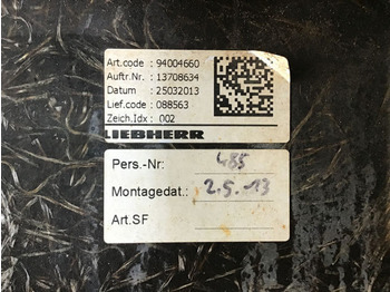 Двері та запчастини LIEBHERR