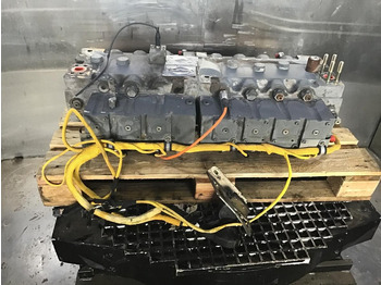 Гідравліка LIEBHERR