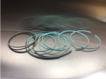 Запчастини LIEBHERR