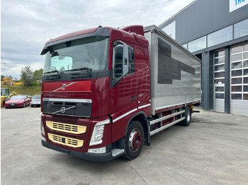 Тентована вантажівка VOLVO FH 420