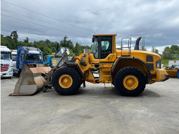 Колісний навантажувач VOLVO L180G