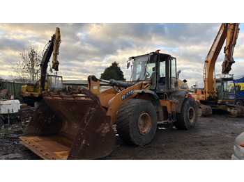 Колісний навантажувач CASE 821F: фото 2 Колісний навантажувач CASE 821F: фото 2