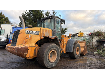 Колісний навантажувач CASE 821F: фото 4 Колісний навантажувач CASE 821F: фото 4