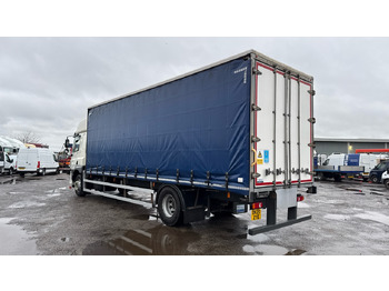 Тентована вантажівка DAF CF 260: фото 3