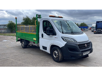 Легка бортова вантажівка FIAT Ducato Maxi