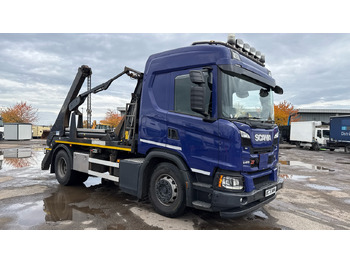 Скіповий навантажувач вантажівка SCANIA G 410
