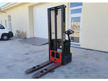 Штабелер HYSTER