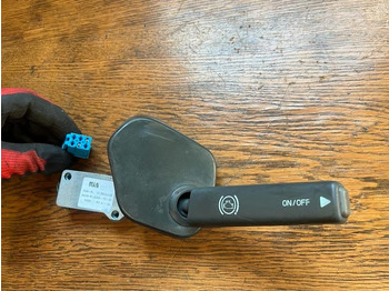 Підрульовий перемикач MAN