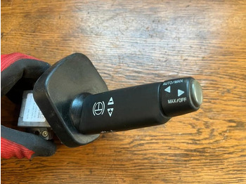 Підрульовий перемикач MAN