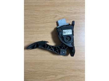 : фото в шапці сторінки