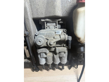 Деталі гальмівної системи в категорії Вантажівки MAN WABCO Fußbremsventil 4800200260: фото 2 Деталі гальмівної системи в категорії Вантажівки MAN WABCO Fußbremsventil 4800200260: фото 2