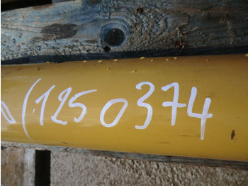 : фото в шапці сторінки