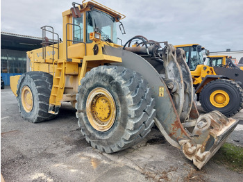 Колісний навантажувач VOLVO L330