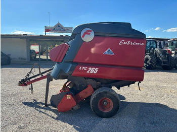 Прес-підбирач рулонний FERABOLI