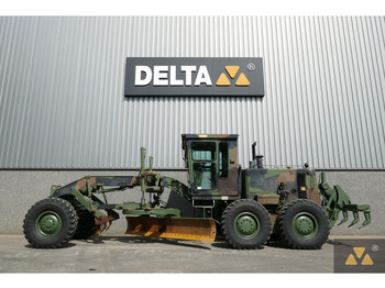 : фото в шапці сторінки