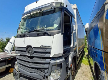 Тентована вантажівка MERCEDES-BENZ Actros 2542