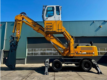 Перевантажувач LIEBHERR A 924