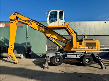 Перевантажувач LIEBHERR A 934