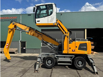 Перевантажувач LIEBHERR LH 22 M