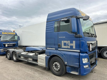Контейнеровоз/ Змінний кузов вантажівка MAN TGX 26.440