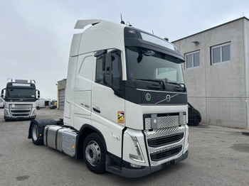 Тягач VOLVO FH 460