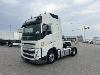 Тягач VOLVO FH 500