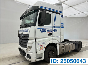 Тягач MERCEDES-BENZ Actros 1842