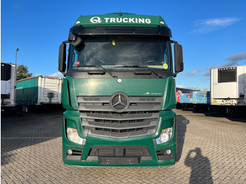 Тягач Mercedes-Benz Actros 1845 BigSpace: фото 2