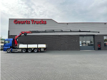 Вантажівка з маніпулятором MAN TGX