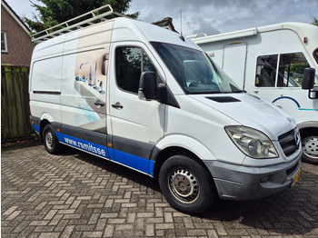 Суцільнометалевий фургон MERCEDES-BENZ Sprinter 316