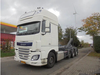 Гаковий мультиліфт вантажівка DAF XF 106 510