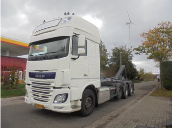 Гаковий мультиліфт вантажівка DAF XF 106 510
