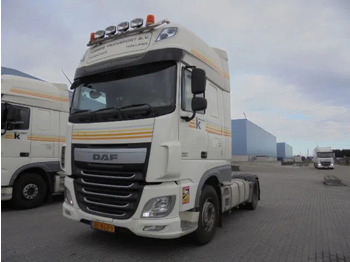 Тягач DAF XF 440