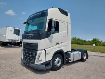 Тягач VOLVO FH13