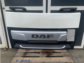 Решітка радіатора DAF XF 106