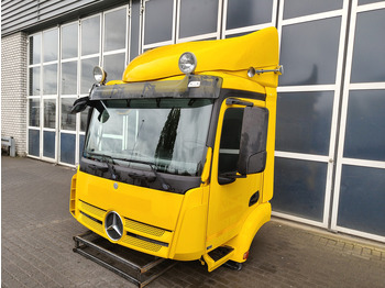 Кабіна й інтер'єр MERCEDES-BENZ Antos