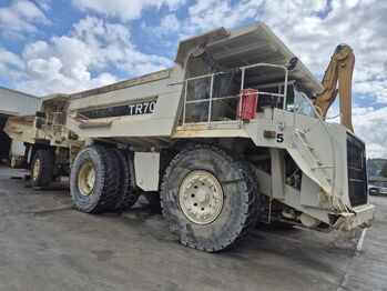 Кар'єрний самоскид TEREX