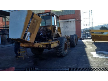 Шарнірний самоскид VOLVO A25
