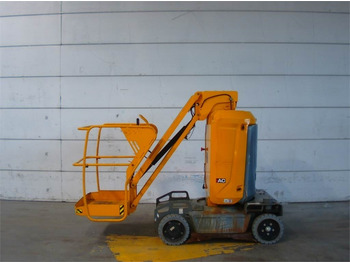 Вертикальний щогловий підйомник HAULOTTE