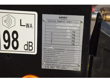 Повітряний компресор Doosan Doosan 77.55- stock id107: фото 5 Повітряний компресор Doosan Doosan 77.55- stock id107: фото 5