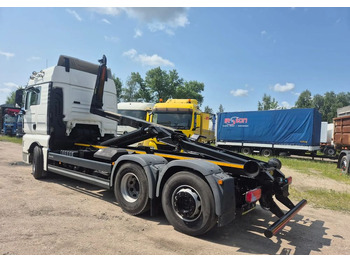 Гаковий мультиліфт вантажівка MAN TGX 26.460