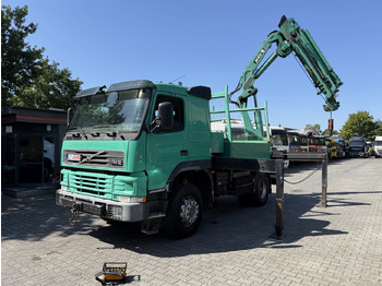 Вантажівка з маніпулятором VOLVO FM12 420