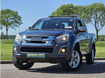 Пікап ISUZU