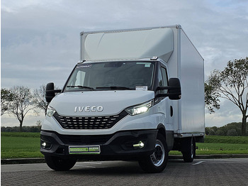 Фургон з закритим кузовом IVECO Daily 35s18