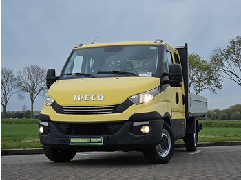 Легка бортова вантажівка IVECO Daily 35s18
