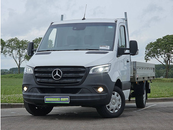 Легка бортова вантажівка MERCEDES-BENZ Sprinter 316
